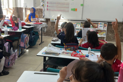 Uzmanlar, akran zorbalığına dikkat çekerek belirtileri olan çocuklarda bir an önce önlem alınması uyarısı yapıyor