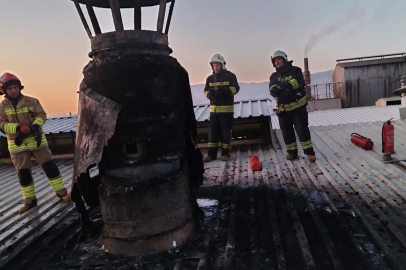 İki Fabrikada Çıkan Yangın Panik Yarattı