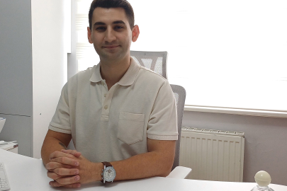 Bu cihaz dinlendirirken tedavi ediyor