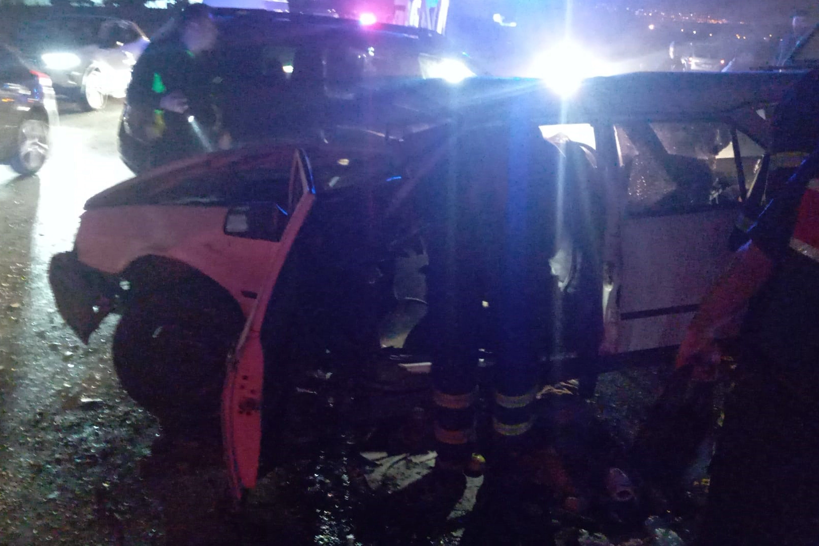 Zincirleme trafik kazası: 7 yaralı