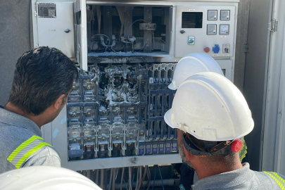 Elektrik Trafosunda Çıkan Yangın Mahalleliyi Korkuttu