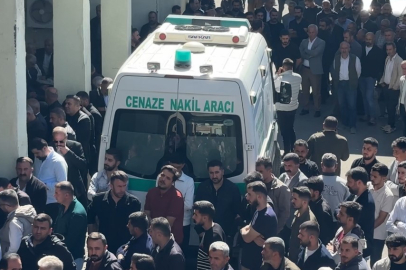 Bıçaklı Saldırıya Uğrayan 21 Yaşındaki Genç Hayatını Kaybetti