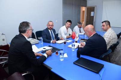 Kestel Belediyesi’nde Stratejik Toplantı: AKOM’da İlçenin Geleceği Masaya Yatırıldı