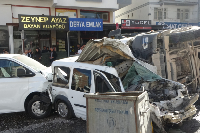 Korkunç Kaza Kameralara Yansıdı