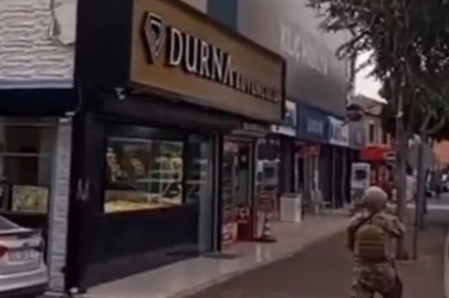 Adana'da bir kişi ailesini rehin aldı: Özel harekat polisi harekete geçti