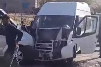 Siirt'te Feci Kaza: 11 Yaralı