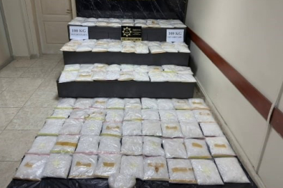 Otoyolda tarihi operasyon: 100 kilo uyuşturucu cipin bagajında bulundu