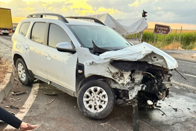 Şanlıurfa'da mazot yüklü tanker otomobile çarptı: 6 yaralı