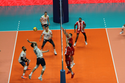 TSYD Ankara Cumhuriyet Kupası: Fenerbahçe Medicana: 3 - Spor Toto: 1