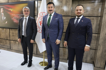 Yenişehir’den Gençlik ve Spora Ortak Vizyon: Başkan Özel’den İl Müdürü Aksoy’a Ziyaret