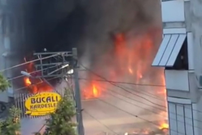 İzmir’de çıkan yangında bina hasar gördü