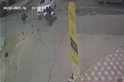 Elazığ'da kaza anı güvenlik kameralarına yansıdı