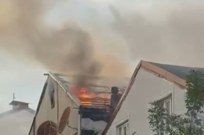 Çatı Yangını Panik Yarattı