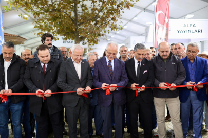 Gemlik’te Kültür Rüzgârı: Kitap Limanı Kapılarını Açtı