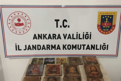 Ankara'da  6 milyon doları bulan İbranice el yazması kitaplar ele geçirildi