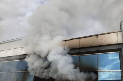 OSB’de İş Yeri Alevlere Teslim Oldu