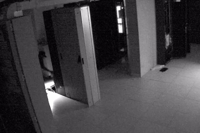 Güneş enerji santraline giren şüpheliler, 400 metre elektrik kablosu çaldı