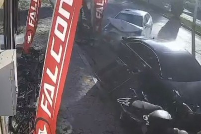 Kontrolden Çıkan Otomobil Dehşet Saçtı