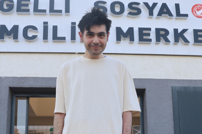 3 yıl sonra duş aldı tıraş oldu: Yeni halini görenler onu tanıyamadı