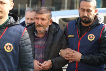 Kardeşini Öldürüp Ahırın Temeline Gömdü...