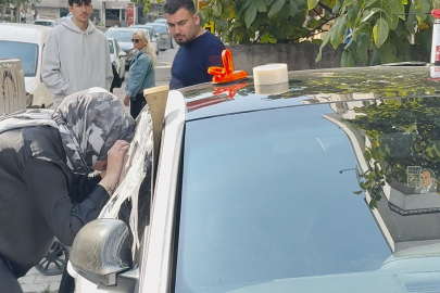 2 Yaşındaki Çocuk Otomobilde Kilitli Kaldı