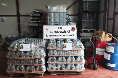 Bursa'da kaçak motor yağı üretimine operasyon