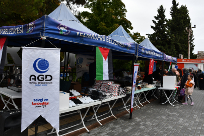 Gazze yararına hayır çarşısı