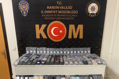 Mardin'de 15 milyon liralık kaçak cep telefonu ele geçirildi