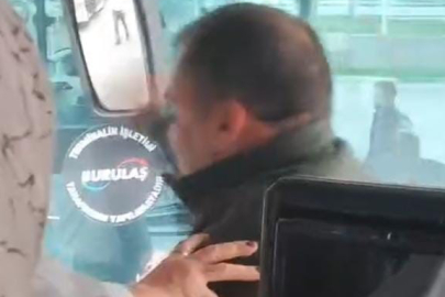 Şoförle tartışan yolcu yakını ortalığı karıştırdı