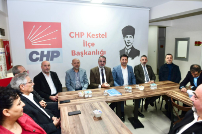 Kestel’de Siyasi Nezaket Örneği: Başkan Erol’dan CHP İlçe Teşkilatına Ziyaret