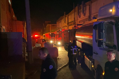 Mobilya İmalathanesi Alevlere Teslim Oldu