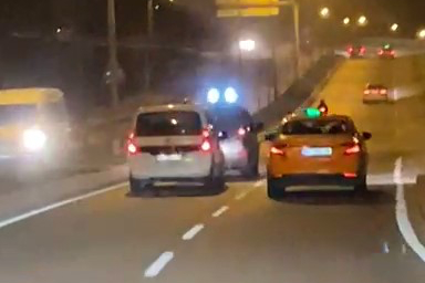 Trafikte Tehlikeli Anlar Kameraya Yansıdı