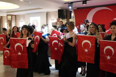 Başkan Erkan Aydın, Cumhuriyet Balosu’nda: “Cumhuriyet, kadınların özgürce var olmasının teminatıdır”