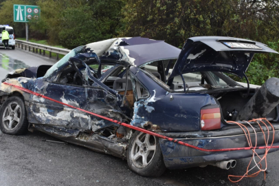 Sakarya'da Feci Kaza: 1 Ölü, 2 Yaralı