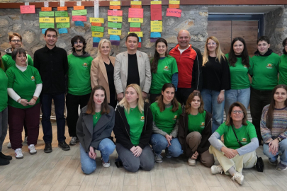 Başkan Erkan Aydın, Uluslararası Eğitim İş Birliği Projesinde AFS Gönüllüleriyle Buluştu