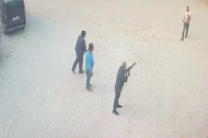 Bir kardeşin öldüğü, diğerinin yaralandığı kavga anı güvenlik kamerasında