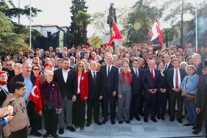 CHP Bursa İl Başkanlığı’ndan Cumhuriyet’in 102. Yılına Coşkulu Kutlama