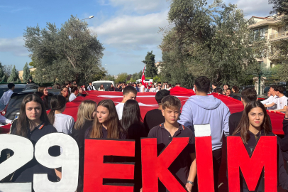 29 Ekim Cumhuriyet Bayramı, Türkiye'nin Dört Bir Yanında Büyük Bir Coşkuyla Kutlandı