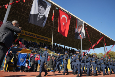 Yenişehir’de Cumhuriyet Coşkusu Stadyuma Taşındı