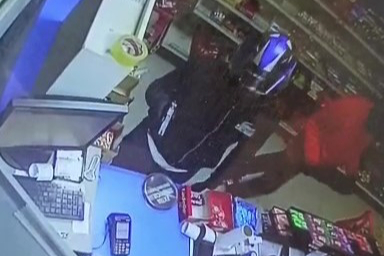 10 Dakika Arayla İki Farklı Akaryakıt İstasyonunda Silahlı Soygun