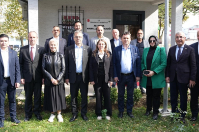 Osmangazi Belediye Başkanı Erkan Aydın, Vatandaş ve Esnafla Bir Araya Geldi