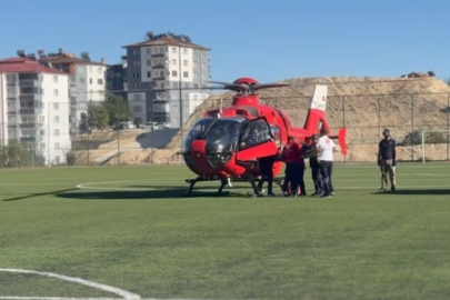 Beyin kanaması geçiren vatandaşın imdadına ambulans helikopter yetişti