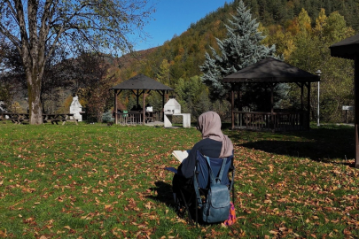 Samandere Şelalesi sonbahar renkleriyle ziyaretçilerini ağırlıyor