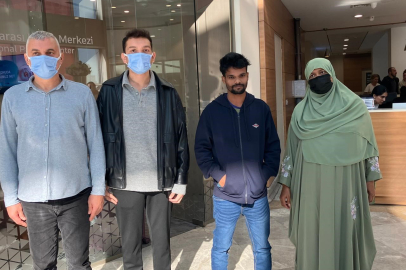 Sınırları aşan nakil: Aileler buluştu, iki hayat kurtuldu