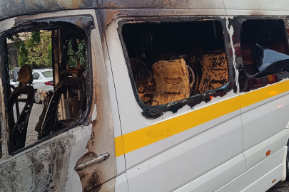 Arızalanan raylı kapı öğrencilerin hayatına mal olacaktı