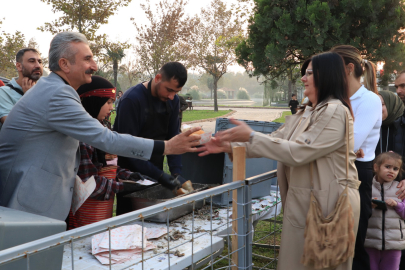 Karacabey’de İlk Hamsi Festivali Renkli Görüntülere Sahne Oldu