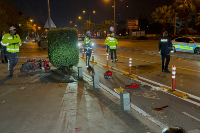 Samsun’da motosiklet yayaya çarptı: 3 kişi ağır yaralandı