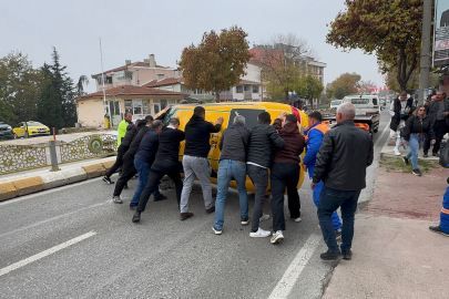 Emniyet Kemeri Sayesinde Hayatta Kaldı