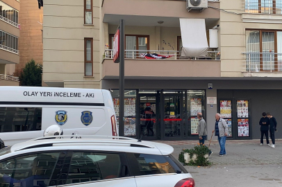 Eski Eşini Bıçaklayıp Kaçtı