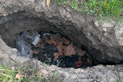 Isparta'da 1 metrelik obruklar ve evlerdeki çatlaklar korkutuyor